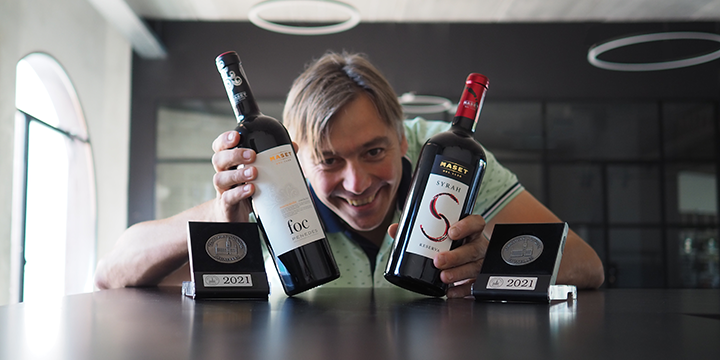 2 vins negres del celler premiats al 28è Concours Mondial de Bruxelles