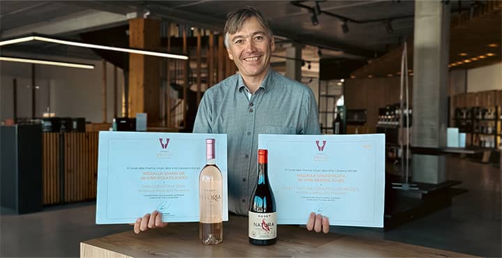 Oro para Eufòria Rosado y plata para Natura Garnacha Tinta en los Premios Vinari 2025 