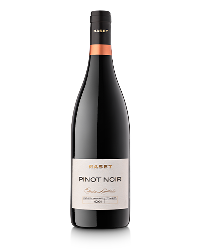 Pinot Noir from Maset Winery